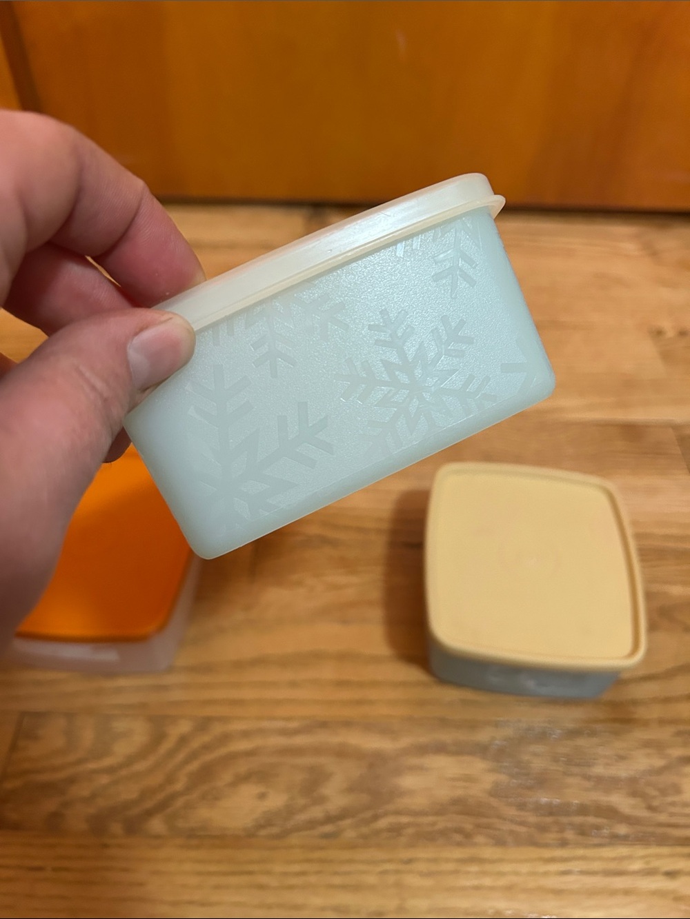 Tupperware - Picture 3 of 3